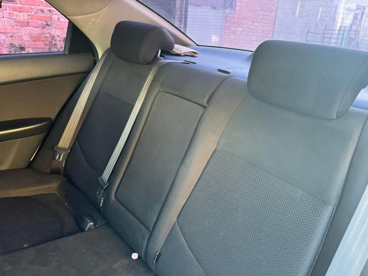 Автомобиль: марка KIA CERATO, VIN KNAFU411AB5931928, год выпуска 2011г., цвет: жемчужно-белый, модель № двигателя: G4FCBH347953, шасси: отсутствует; кузов № KNAFU411AB5931928. Обременения (ограничения): залог в пользу АО «Эксперт Банк».